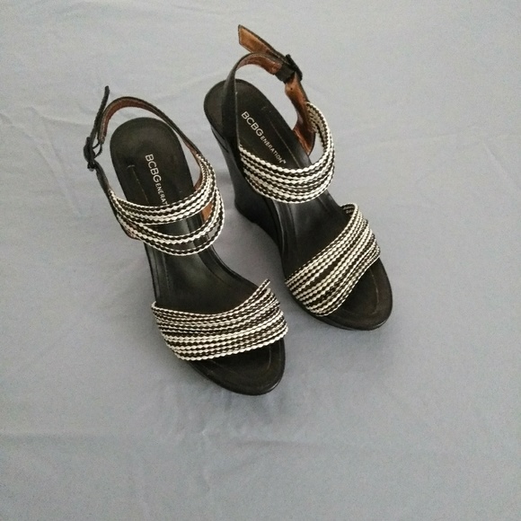 BCBGeneration Shoes - BCBG black&white platform